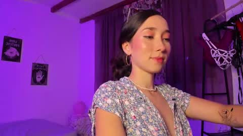 Aurora online show from February 17, 2:31 am