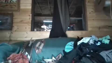 Imstuckhere online show from January 19, 10:30 am