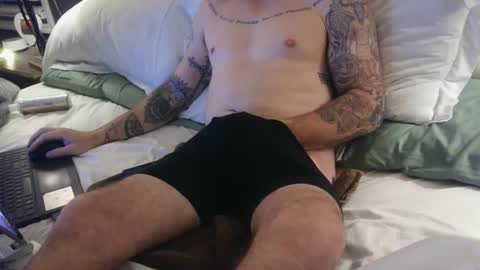 Snapshot of imthatguy30 chatting on March 4, 12:07 am imthatguy30 online show from March 4, 12:07 am