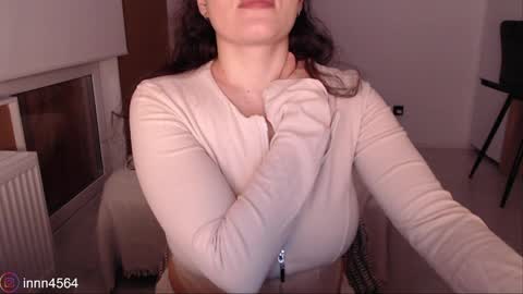 Lin online show from April 8, 6:08 pm