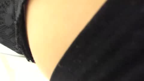 Ina online show from September 10, 9:04 pm