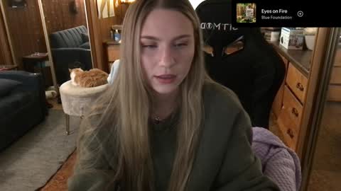 Snapshot of incognitoqueen chatting on January 14, 3:43 am Carter online show from January 14, 3:43 am