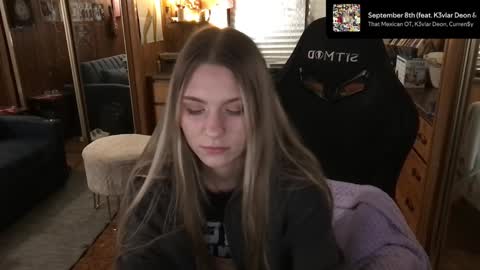 Snapshot of incognitoqueen chatting on January 20, 8:09 am Carter online show from January 20, 8:09 am