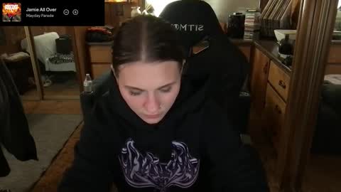 Snapshot of incognitoqueen chatting on October 21, 6:47 am Carter online show from October 21, 6:47 am