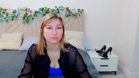 incredible_ariela online show from April 16, 10:16 am
