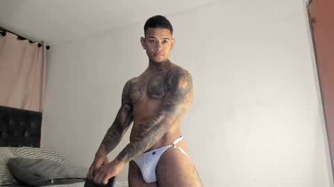 Snapshot of independent_project chatting on February 27, 12:32 am Jacobo online show from February 27, 12:32 am