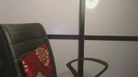 indian_sayesha online show from March 18, 6:27 am