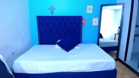 Snapshot of indian_whore18 chatting on January 16, 3:45 am indian_whore18 online show from January 16, 3:45 am