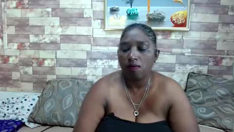 tracy online show from December 10, 11:00 am