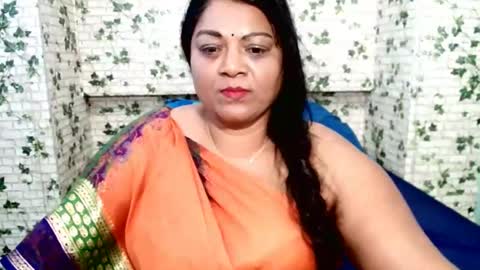 indiandelia online show from January 15, 12:25 pm