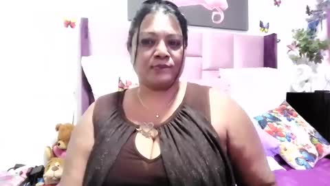 indiandelia online show from January 21, 8:11 pm