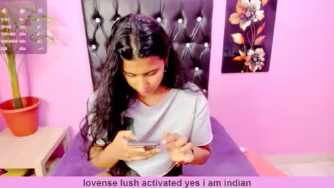 Snapshot of indianflame chatting on November 27, 8:11 pm PARADISEQUEEN online show from November 27, 8:11 pm