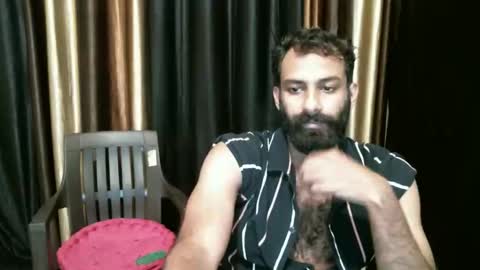 Snapshot of indianh chatting on December 17, 5:57 am indian hairy online show from December 17, 5:57 am