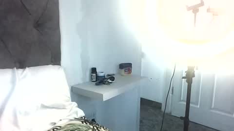 Snapshot of indianjasmin chatting on October 30, 6:59 am priya online show from October 30, 6:59 am