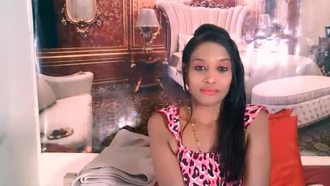 Leah online show from September 30, 5:45 am
