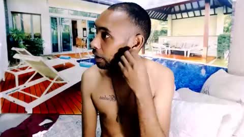 indianmagicmike69 online show from December 3, 5:26 am