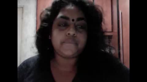 Snapshot of indianpooja1027 chatting on September 24, 6:33 pm indianpooja1027 online show from September 24, 6:33 pm
