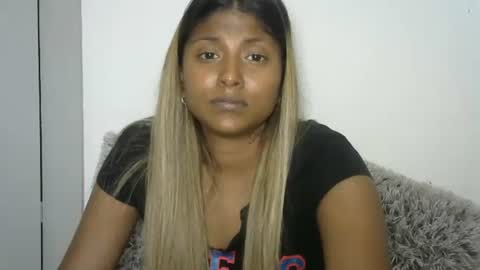 Snapshot of indianqtpie6 chatting on September 12, 6:19 pm indianqtpie6 online show from September 12, 6:19 pm