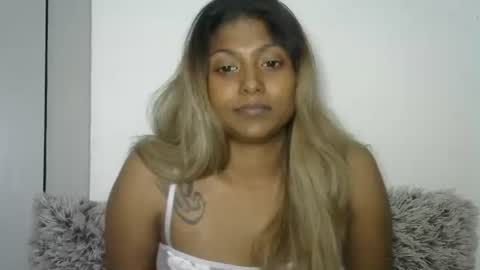 Snapshot of indianqtpie6 chatting on September 24, 6:11 pm indianqtpie6 online show from September 24, 6:11 pm