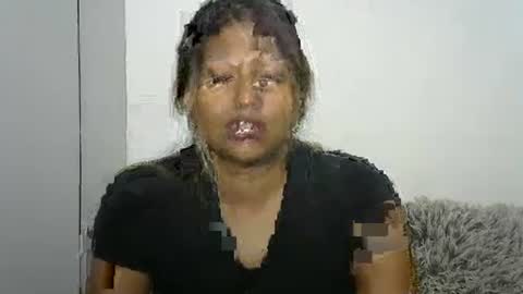 Snapshot of indianqtpie6 chatting on October 6, 8:06 pm indianqtpie6 online show from October 6, 8:06 pm