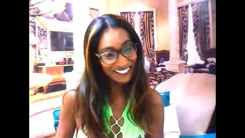 indianrebel4u2luv online show from October 21, 5:41 am