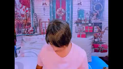 indianroxy27 online show from December 1, 5:18 pm