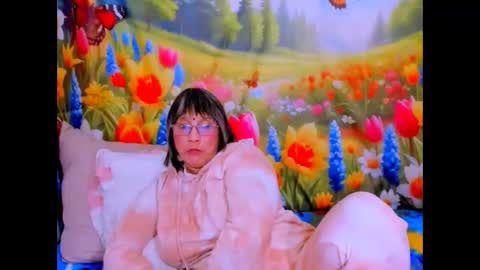 indianroxy27 online show from April 20, 5:59 pm