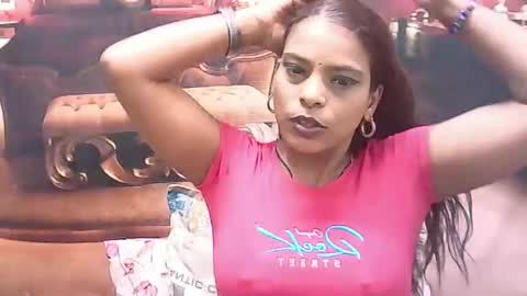 Snapshot of indiansexyass4u2luv chatting on January 13, 3:36 pm indiansexyass4u2luv online show from January 13, 3:36 pm