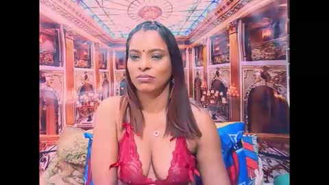 Snapshot of indiansexyass4u2luv chatting on October 30, 6:52 pm indiansexyass4u2luv online show from October 30, 6:52 pm