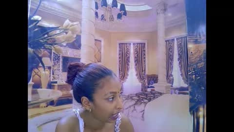 indiansexybutt4u2luv online show from March 1, 7:10 am