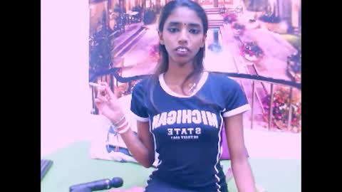 indiansexyslender4u2luv online show from February 26, 1:08 pm