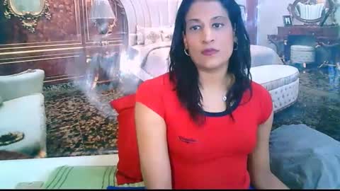 Snapshot of indiansexysmyle chatting on December 13, 7:53 pm Azi online show from December 13, 7:53 pm