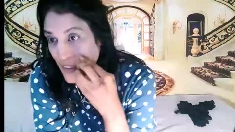 Azi online show from May 25, 5:57 am
