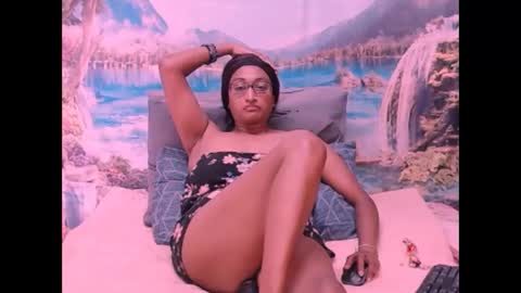 Snapshot of indianspicy69 chatting on January 21, 10:08 am Shreya online show from January 21, 10:08 am