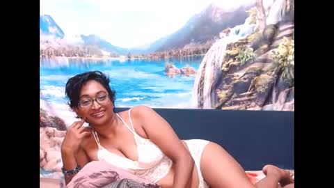 Snapshot of indianspicy69 chatting on February 22, 3:56 am Shreya online show from February 22, 3:56 am