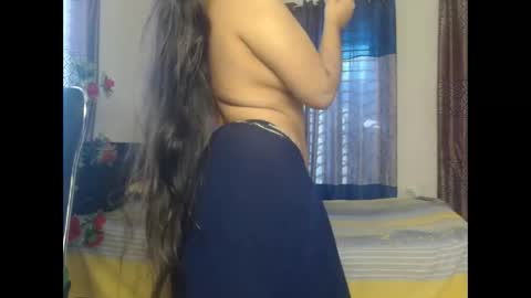 Snapshot of indiantina chatting on December 16, 3:00 am tina online show from December 16, 3:00 am