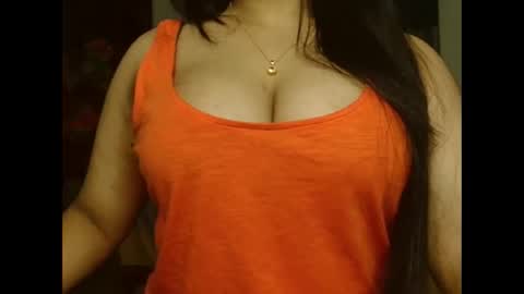 tina online show from February 9, 2:10 pm