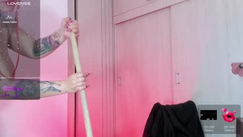 Snapshot of indie_78 chatting on March 5, 11:49 pm Hey  Im Indie follow me on my instagram  online show from March 5, 11:49 pm