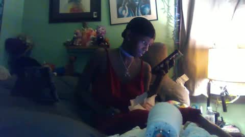 Snapshot of indigo_scorpio chatting on September 18, 7:43 am indigo_scorpio online show from September 18, 7:43 am