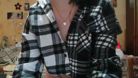 Snapshot of inelika chatting on December 31, 3:45 am Inna online show from December 31, 3:45 am