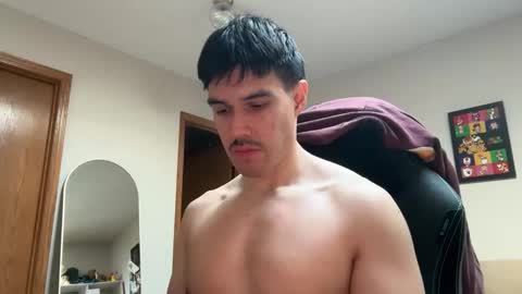 Lucas online show from February 25, 7:01 pm