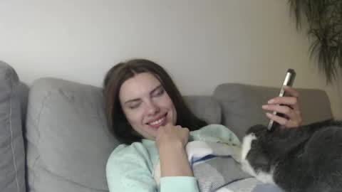 Snapshot of infinitiq45 chatting on March 7, 9:59 pm Sweet girl online show from March 7, 9:59 pm