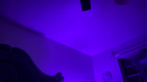 Snapshot of ingrid6969 chatting on November 17, 12:27 am Ingrid online show from November 17, 12:27 am