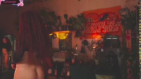 Snapshot of ink_bloom chatting on November 18, 3:34 am Im Stacy FOLLOW MY FANSLY FOR MORE online show from November 18, 3:34 am