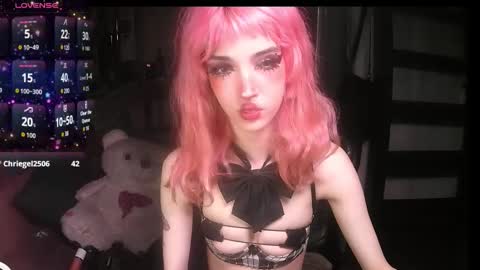 Snapshot of ink_pleasure chatting on November 23, 1:05 am Pleasure With Rita online show from November 23, 1:05 am