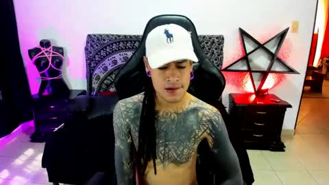 Dani  online show from February 1, 3:39 pm