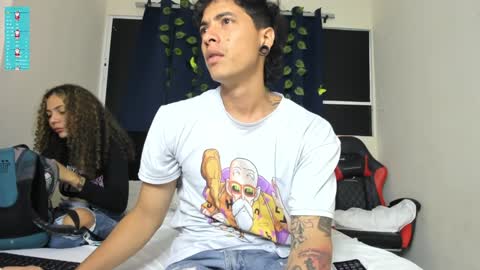 Snapshot of inksync_xc chatting on December 30, 2:08 pm cesar and daniela online show from December 30, 2:08 pm