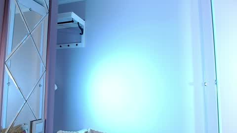 Lina online show from January 11, 4:25 pm