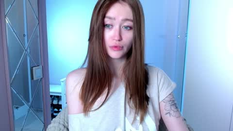 Lina online show from January 29, 10:16 am