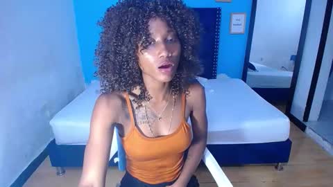 innocent_sexybaby online show from October 13, 9:26 pm